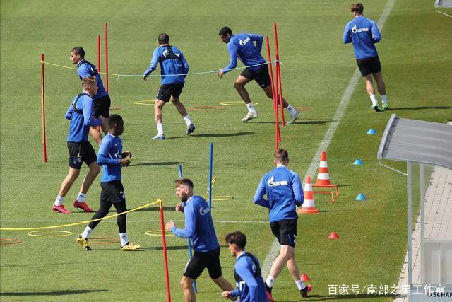 崔永熙:我爆发太晚了 输掉重要的半决赛很遗憾