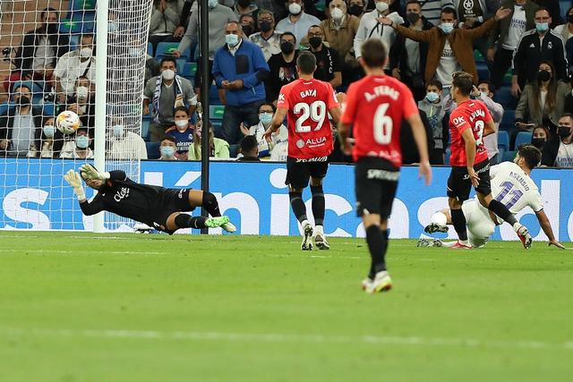 FIFPRO评选2024年度最佳阵容 梅西C罗姆巴佩在列